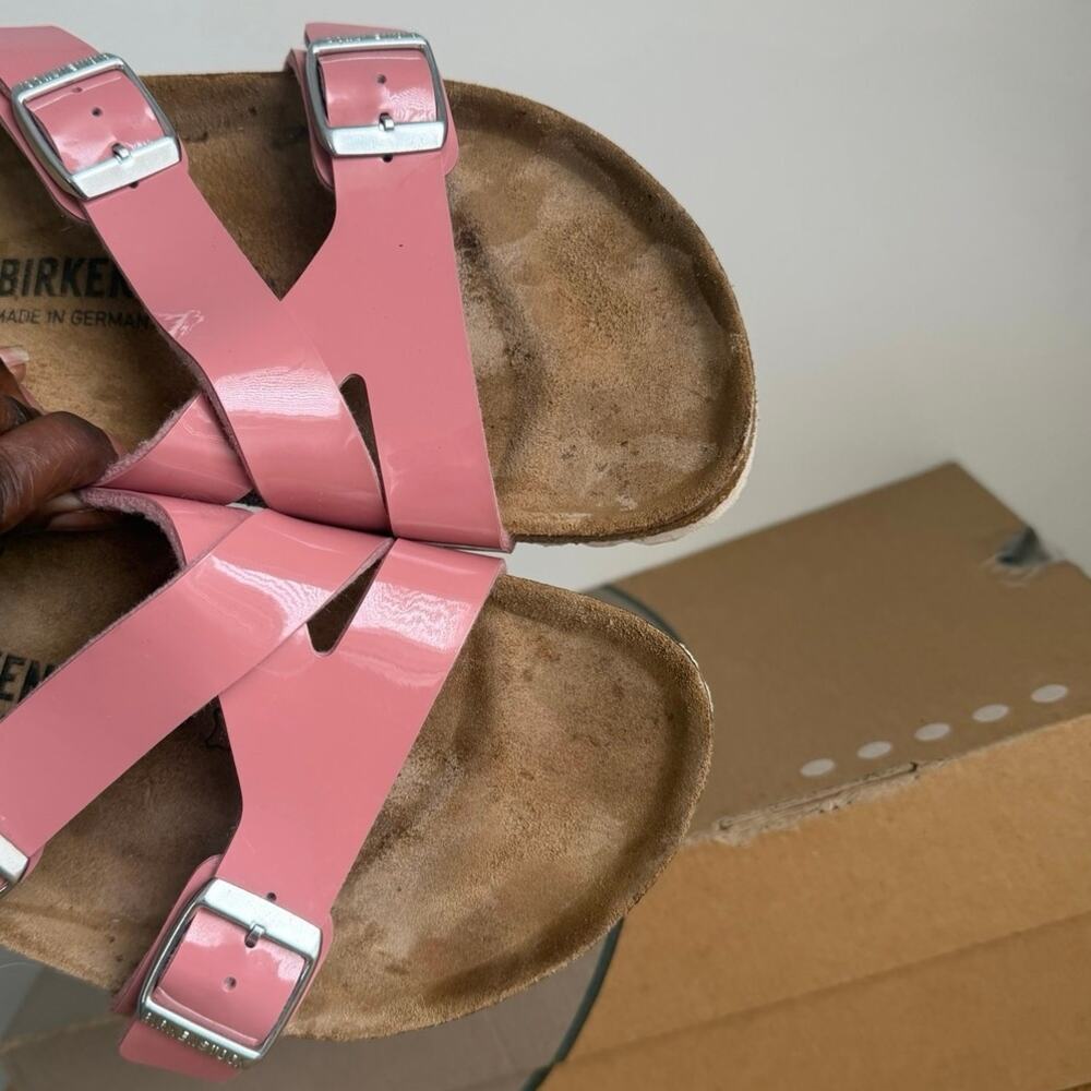 Birkenstock Yao Balance ‘Old Rose’ Patent Leather Unisex Sandals- SZ M 9- W 11 - Picture 5 of 9